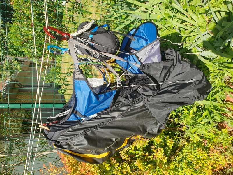 Sellette Kortel Design Kruyer II + Sak II + Parachute Air Vuisa Snowflake : Pack rando Kortel Kruyer II + Sak II + Parachute Air Vuisa Snowflake. Pack rando Kortel Kruyer II + Sak II + Parachute Air Vuisa Snowflake