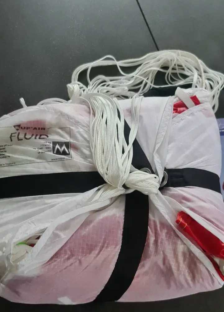 Parachute de Secours FLUID taille M