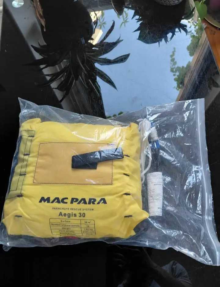 Parachute de secours Mac PARA AEGIS 30 ptv 95kg.