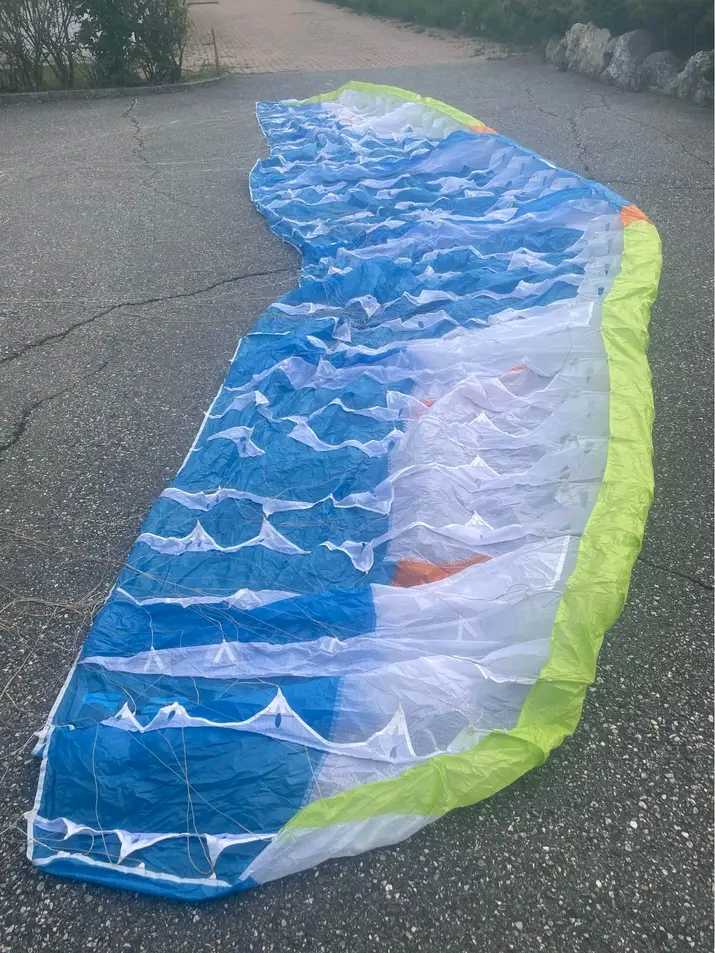 Skin 2 NIVIUK avec Sellette Ozone