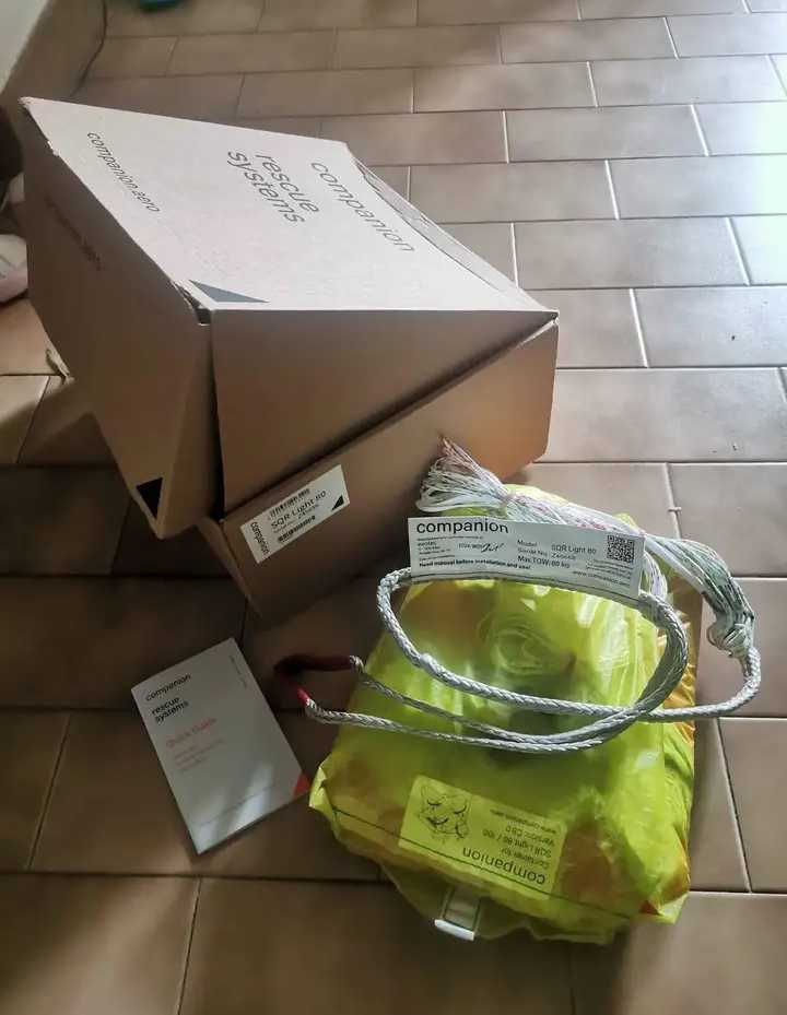 Parachute de secours Companion SQR Light 80 Neuf